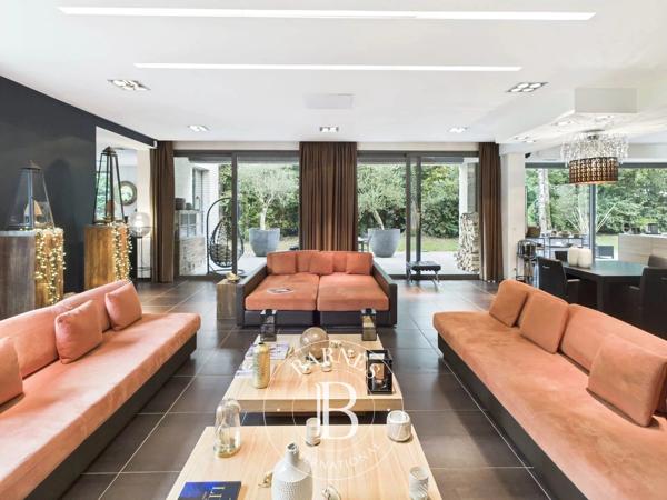 Mouvaux, Maison 3 Chambres -  372 m² à vendre