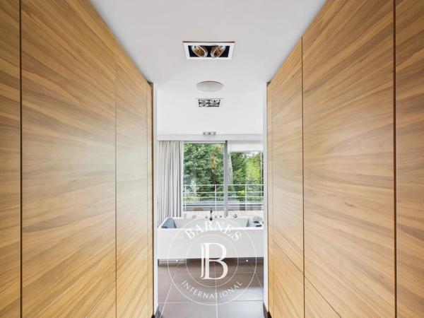Mouvaux, Maison 3 Chambres -  372 m² à vendre