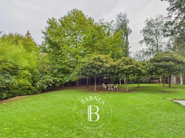 Mouvaux, Maison 3 Chambres -  372 m² à vendre