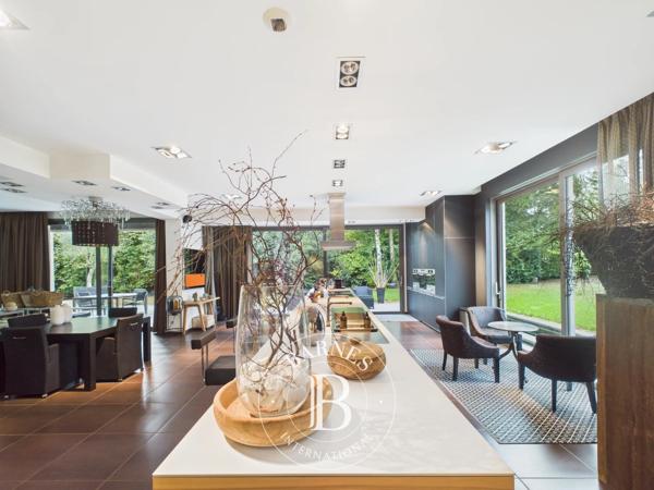 Mouvaux, Maison 3 Chambres -  372 m² à vendre