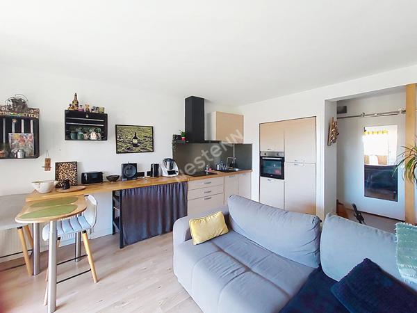Appartement La Seyne Sur Mer de 2 pièces de 35 m² avec terrasse