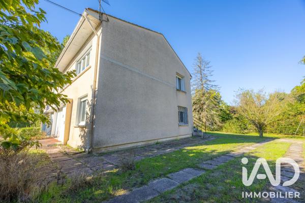 Maison à vendre 5 pièces 106 m² Mérignac