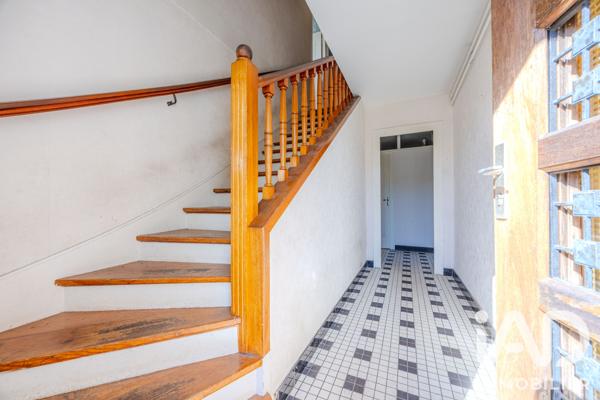 Maison à vendre 5 pièces 106 m² Mérignac