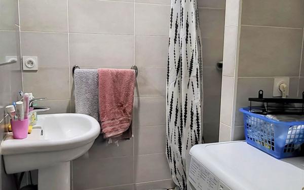 Appartement à vendre    5 pièces • 73,20 m2 Roussillon