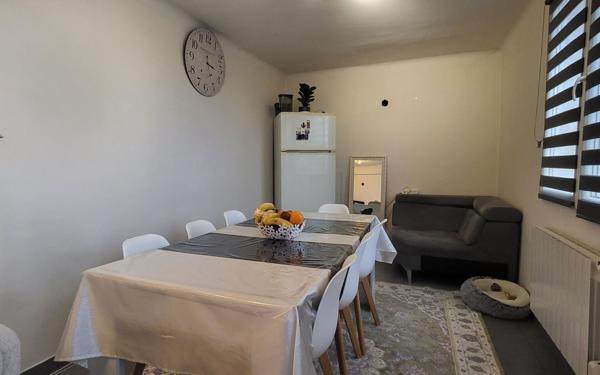 Appartement à vendre    5 pièces • 73,20 m2 Roussillon