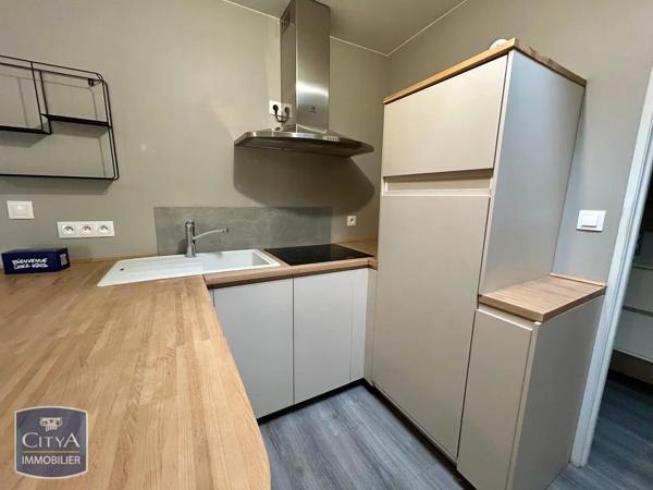 Appartement à louer 3 pièces 47.48m² Orléans (45000)