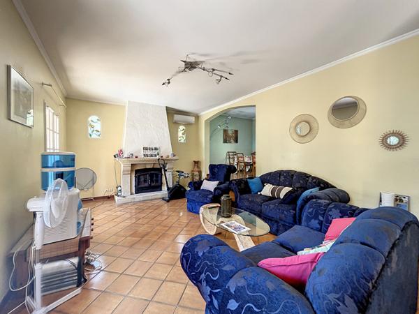 FREJUS, MAISON, 4 CHAMBRES, TERRASSE ET GARAGE