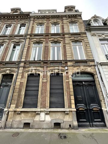 Bureaux à vendre Lille - RDC 150 m², accessibilité PMR, stationnement facile et emplacement stratégique