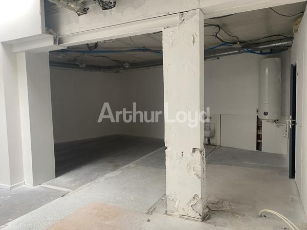 Bureaux à vendre Lille - RDC 150 m², accessibilité PMR, stationnement facile et emplacement stratégique