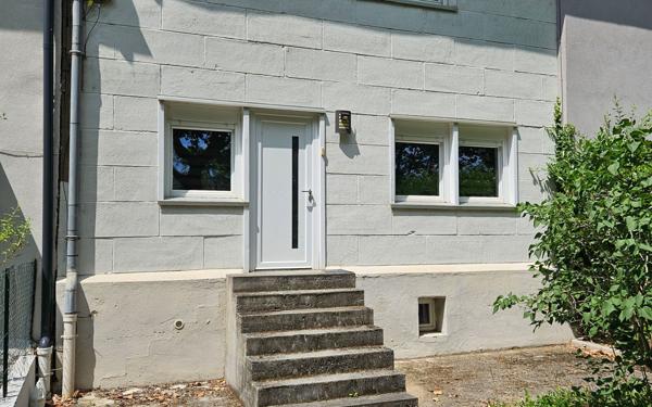 Maison à vendre    3 pièces •  Guénange