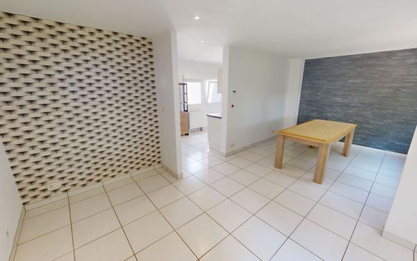 Maison à vendre    3 pièces •  Guénange