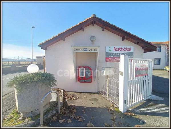 Dpt Hautes Pyrénées (65), à vendre SEMEAC Hôtel - Bureau