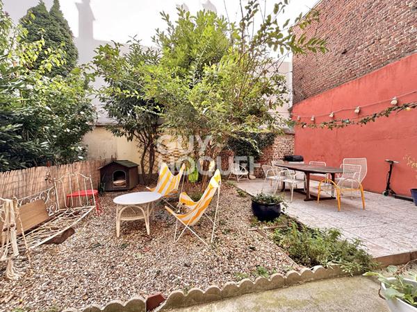 QUARTIER MAIRIE/BAUER - 4 PIÈCES - 88 M² - CAVE