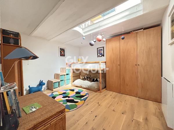 QUARTIER MAIRIE/BAUER - 4 PIÈCES - 88 M² - CAVE