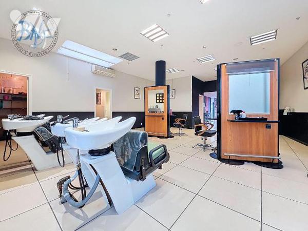 À vendre - Murs commerciaux situés sur les quais à Quimper

Rare sur le secteur !
Découvrez ...