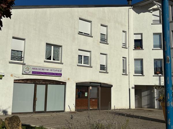 A LOUER Local commercial HEILLECOURT 1 pièce 48 m²