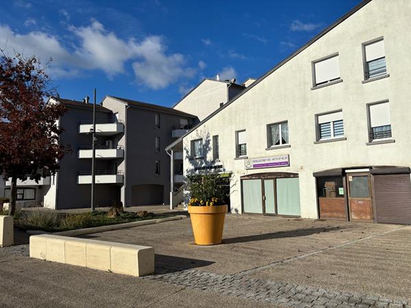 A LOUER Local commercial HEILLECOURT 1 pièce 48 m²