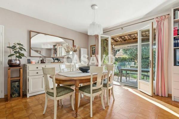 Vente Maison 5 pièces de 125m² - 13540 Aix-en-Provence