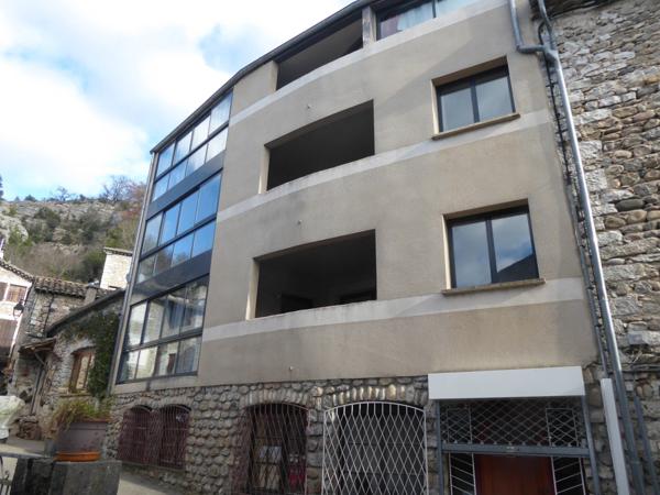 APPARTEMENT DE TYPE F3