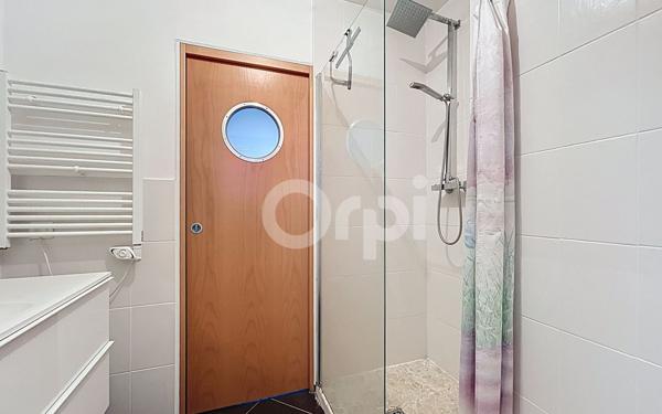 Appartement à vendre    3 pièces •  Brest