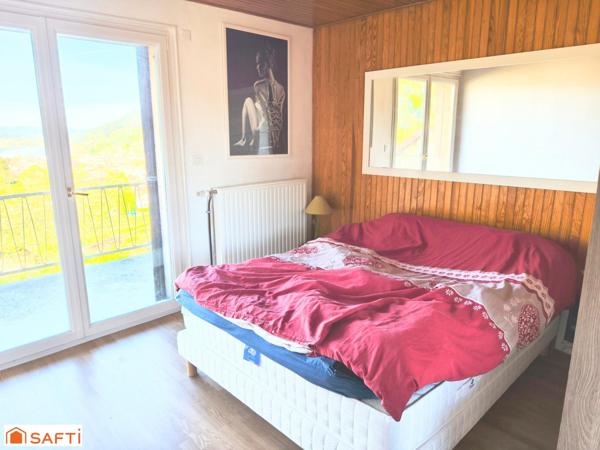 Maison en position dominante avec vue panoramique sur le lac de Gérardmer