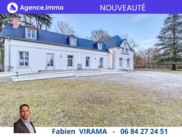 À vendre - Maison de maître, 10 pièces situé à Château-la-Vallière (37330)