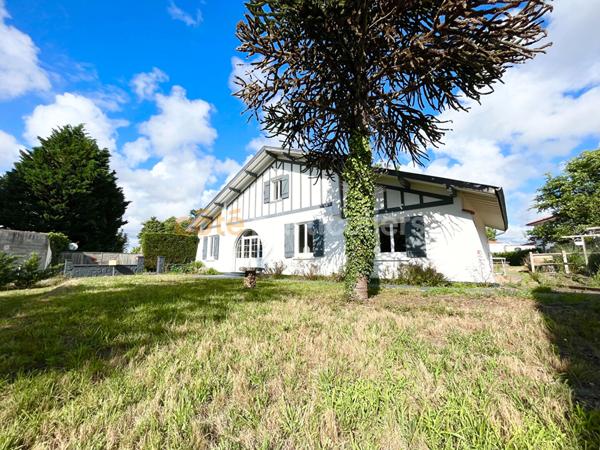 Vente Maison190 m² - 8 Pièces - MIMIZAN (40200)