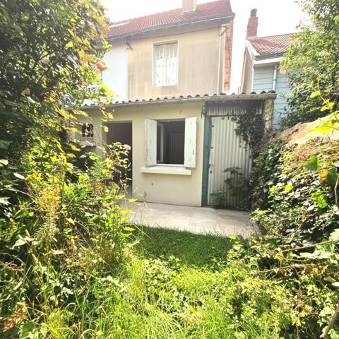 Maison 3 pièces à rénover au coeur du Plessis Tison