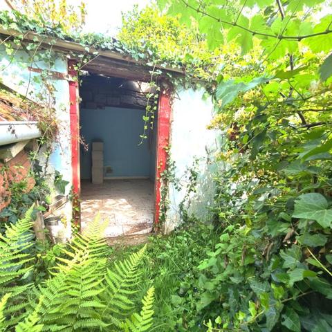 Maison 3 pièces à rénover au coeur du Plessis Tison