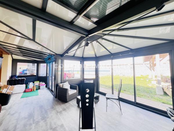 Maison
                                                                                                                                                                                                                                                                                                                        7 pièce(s)                                                                                                                                                                                                          5 chambre(s)                                                                                                                                                                                                          152  m²