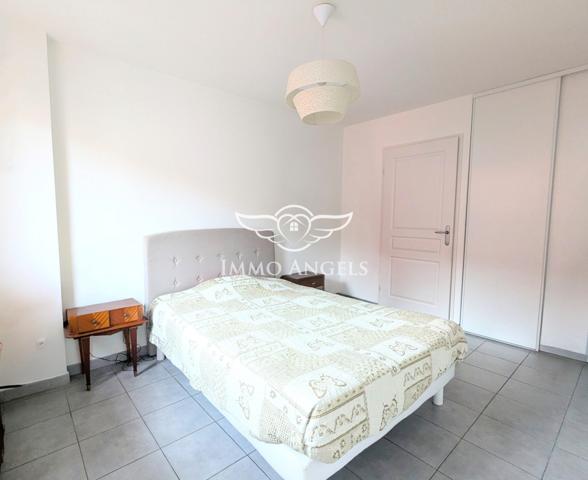 Appartement T2 avec loggia et garage – Sète, Quai de Bosc