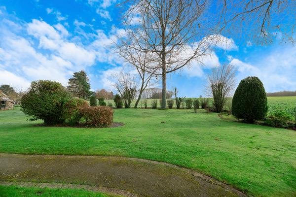 EXCLUSIVITE - Maison ORGERES 7 pièces environ 150m² - Terrain environ 2000m²