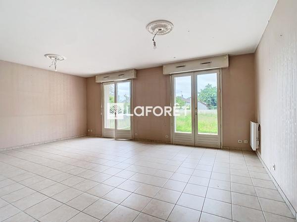 Achat maison La Chaussée-Saint-Victor - 5 pièce(s) - 148 m² - 199 000 €