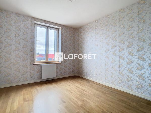 Achat maison La Chaussée-Saint-Victor - 5 pièce(s) - 148 m² - 199 000 €