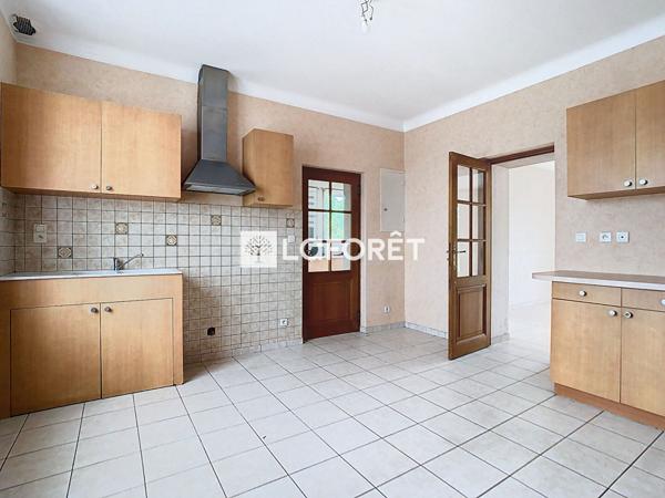 Achat maison La Chaussée-Saint-Victor - 5 pièce(s) - 148 m² - 199 000 €