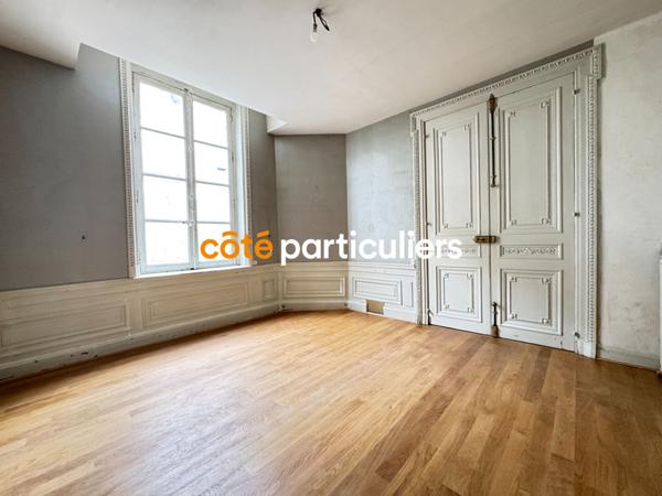 Vente Appartement164 m² - 6 Pièces - ORLEANS (45000)