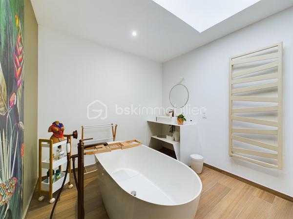 Maison contemporaine de 221 m²