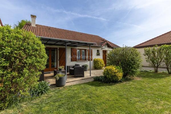 Vente Maison 4 pièces 84 m2 à Morestel