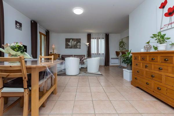 Vente Maison 4 pièces 84 m2 à Morestel
