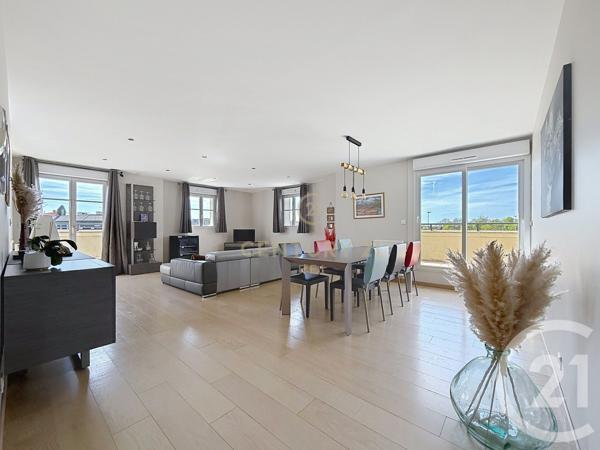 Appartement F5 à vendre  5 pièces - 138,07 m2 GOURNAY SUR MARNE - 93