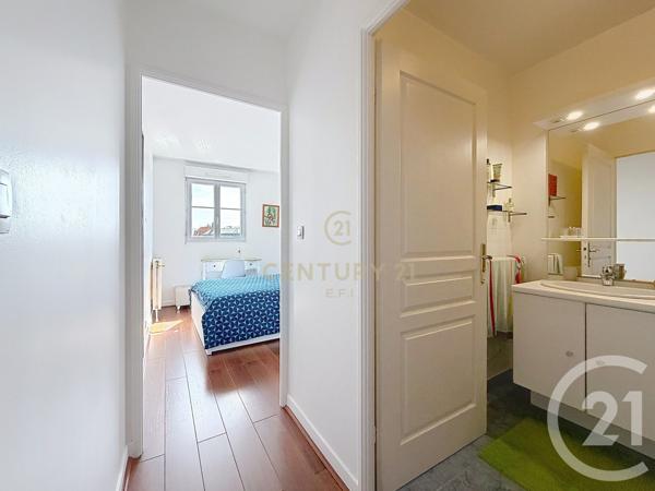 Appartement F5 à vendre  5 pièces - 138,07 m2 GOURNAY SUR MARNE - 93