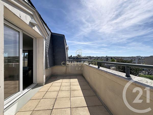 Appartement F5 à vendre  5 pièces - 138,07 m2 GOURNAY SUR MARNE - 93