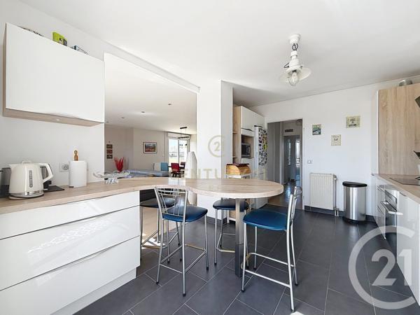 Appartement F5 à vendre  5 pièces - 138,07 m2 GOURNAY SUR MARNE - 93