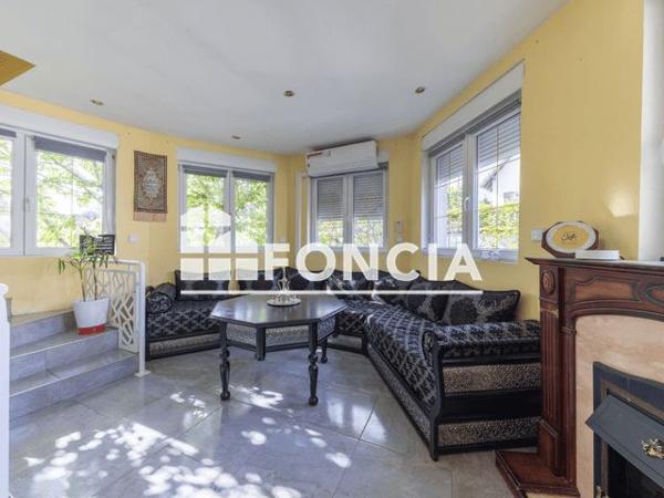 À vendre Maison 8 pièces 265.89 m² - Souffelweyersheim 67460