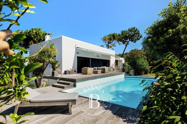 Anglet, Maison 4 Chambres -  248 m² à vendre