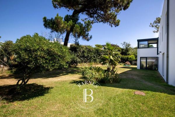 Anglet, Maison 4 Chambres -  248 m² à vendre