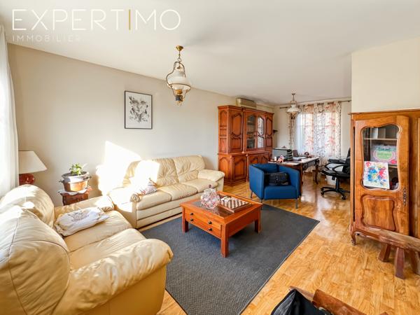 Montpellier (34070) Spacieuse maison familiale 5 chambres – jardin clos – proche Tram