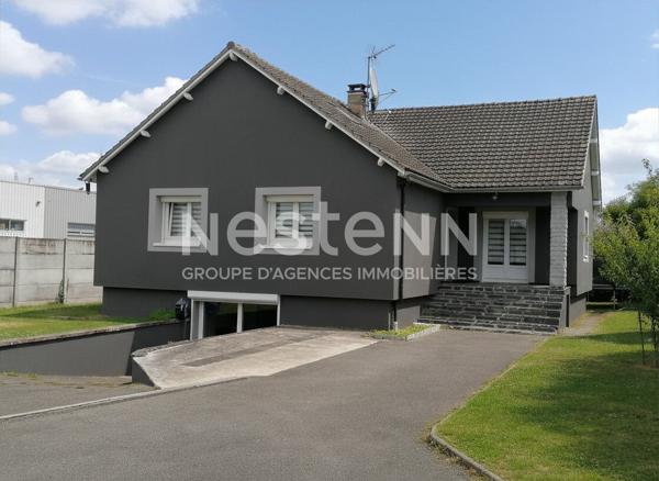 Ensemble entrepôt, local commercial toute activité, et logement de fonction : maison d'habitation 5 pièces Vernouillet Plein Sud