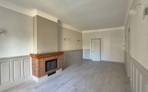 Appartement à vendre    3 pièces • 70,87 m2 Fleury-les-Aubrais