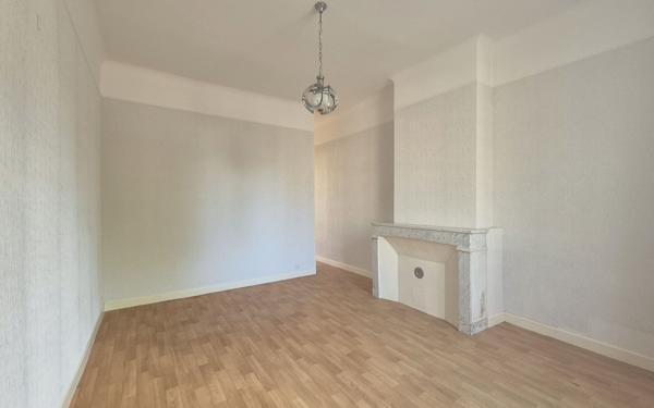 Appartement à vendre    3 pièces • 70,87 m2 Fleury-les-Aubrais